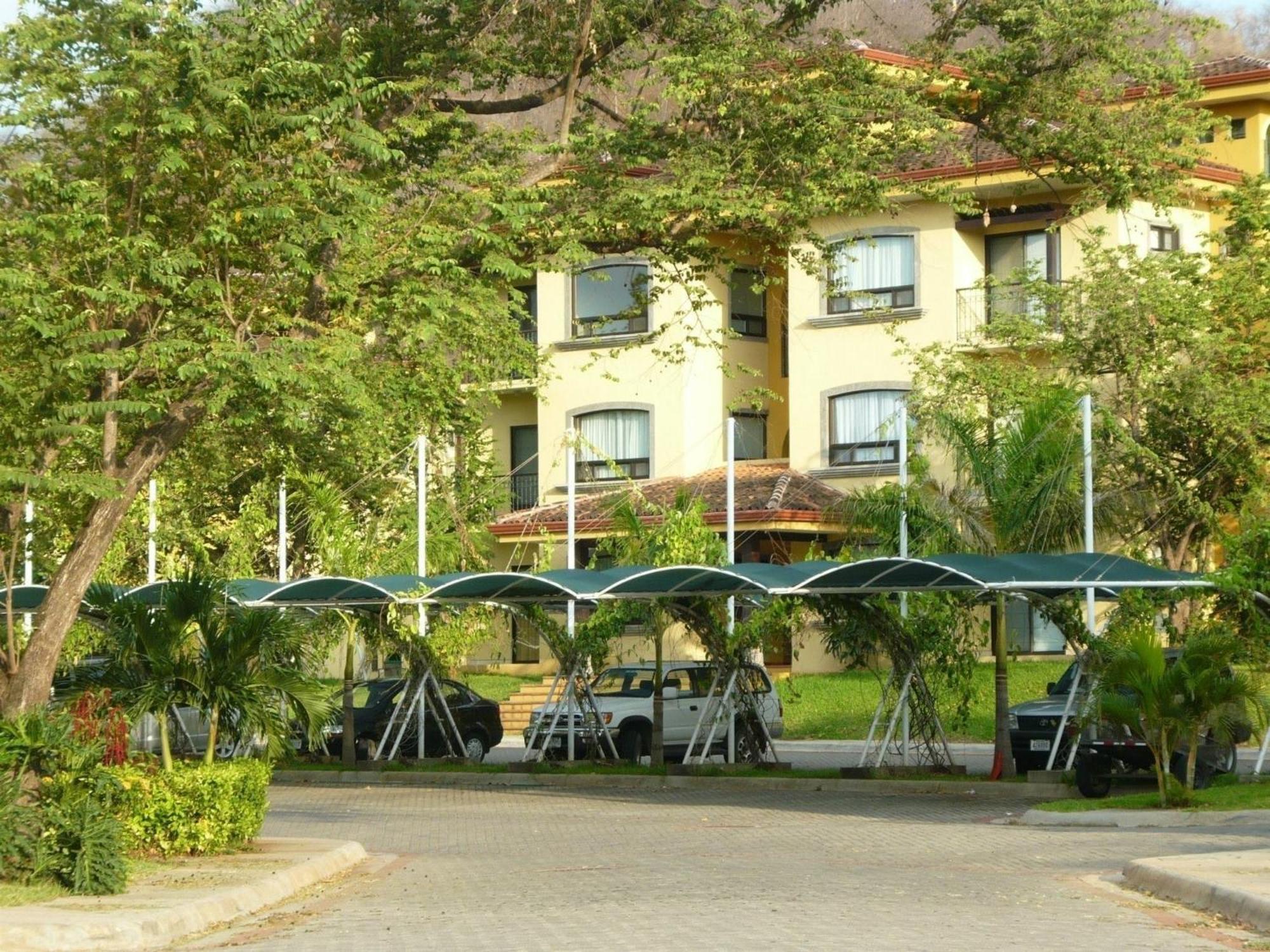 The Oaks Tamarindo Pool Front Condominiums Fast Wifi Bagian luar foto